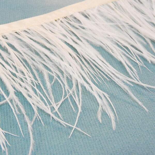 pluma_sintetica_importada_creme_238_