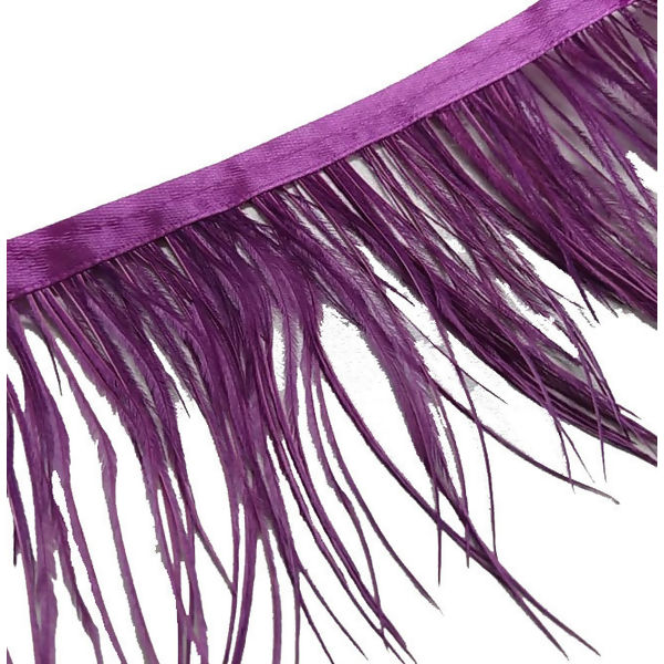 pluma_sintetica_importada_Roxo_escuro_detalhe